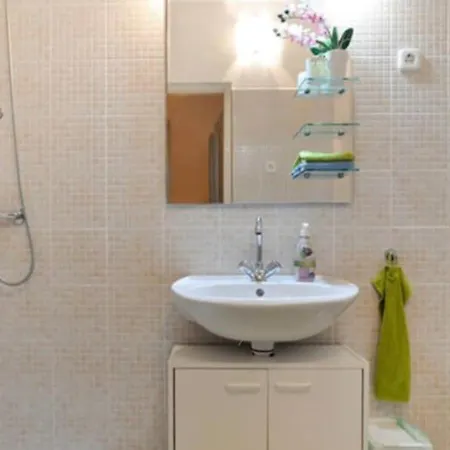 Csengery Flat Apartment Budapest